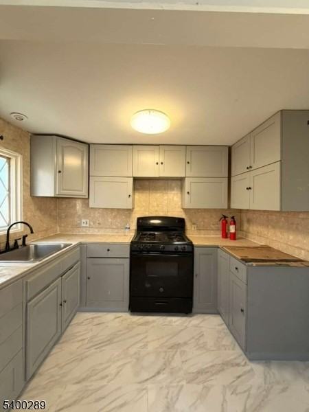 632 Cora Pl 2nd Fl - Photo 3 of 11