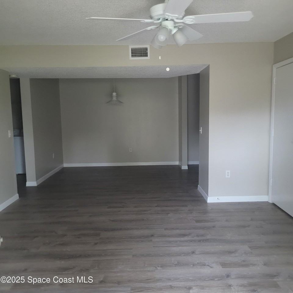 1780 Rocky Wood Cir Apt 106 #106 - Photo 4 of 18