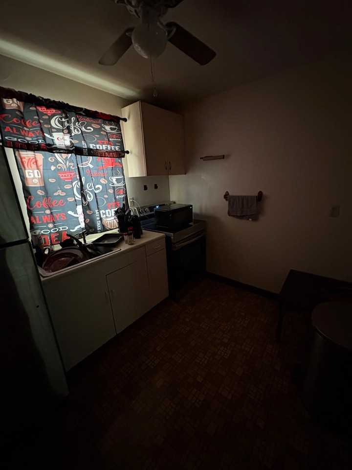 2404 Sunset Blvd #2 - Photo 5 of 8