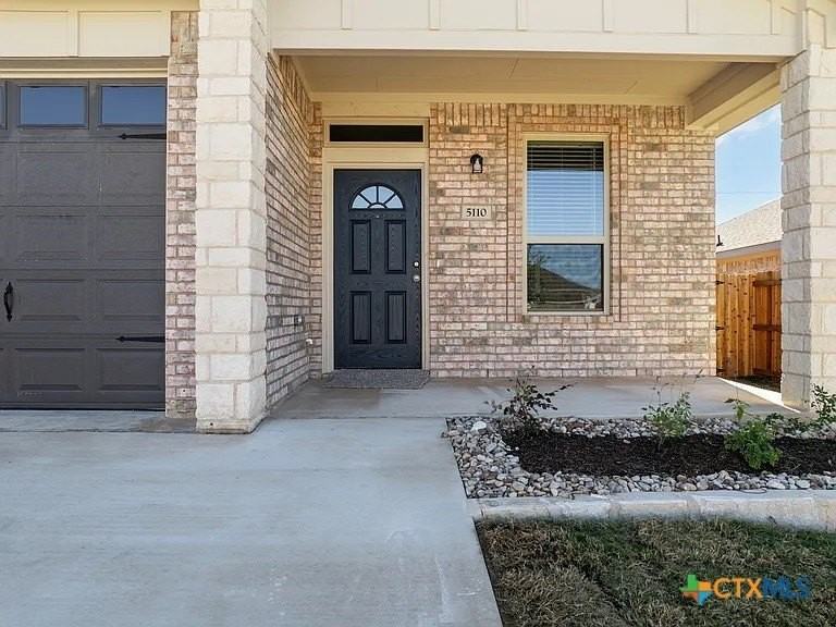 5110 Rose Garden Loop - Photo 3 of 26