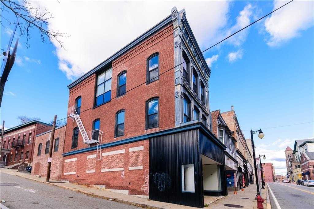 114 Main St Unit 1a #1A - Photo 3 of 34