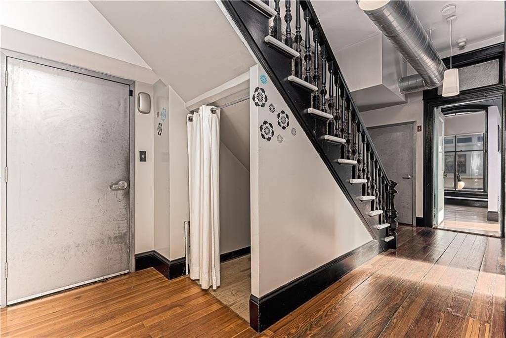 114 Main St Unit 1a #1A - Photo 5 of 34