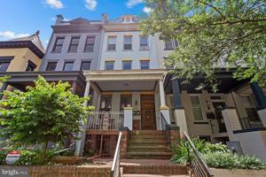 featured image of 1116 Monroe St Nw Apt 1 #1