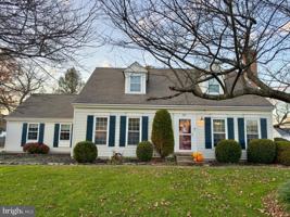 featured image of 211 Eagle View Ln