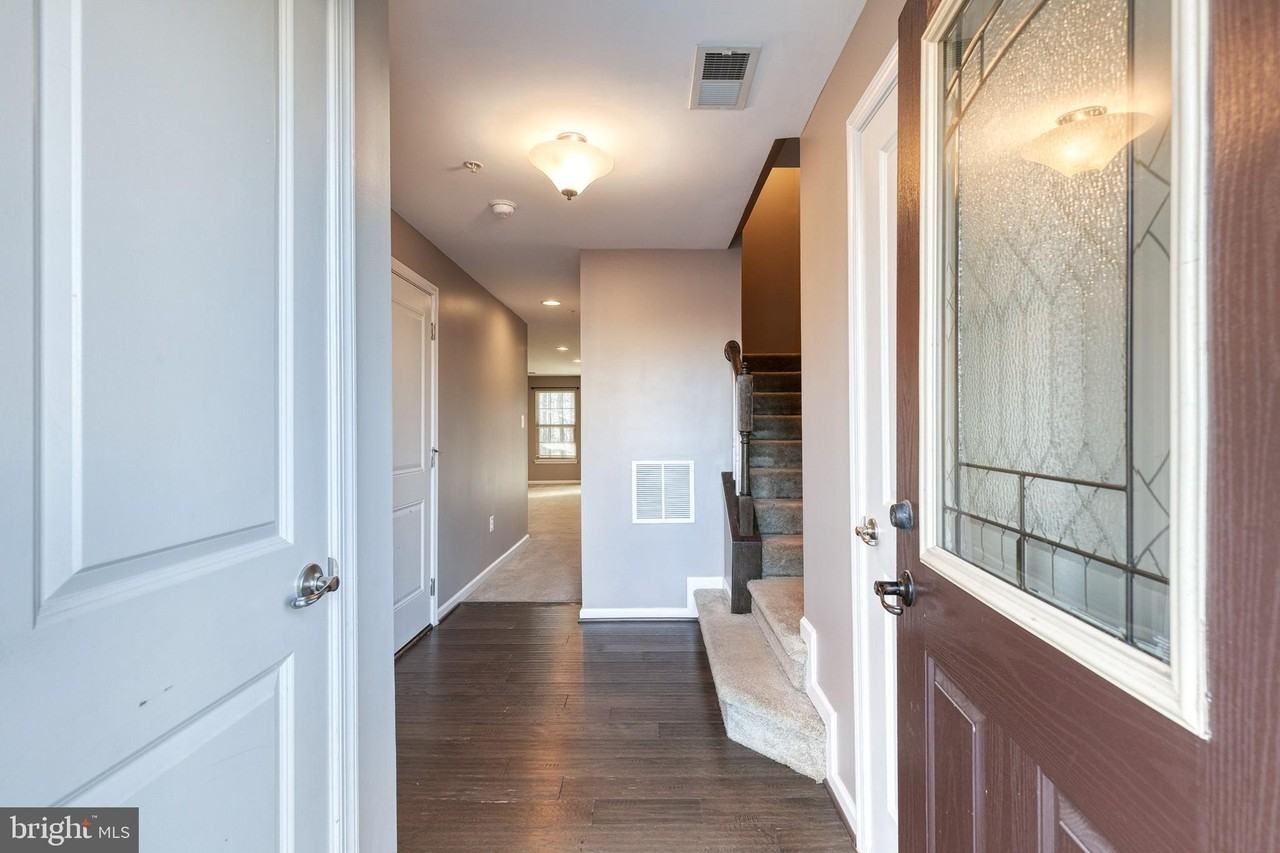 7635 Telamon Way - Photo 2 of 34