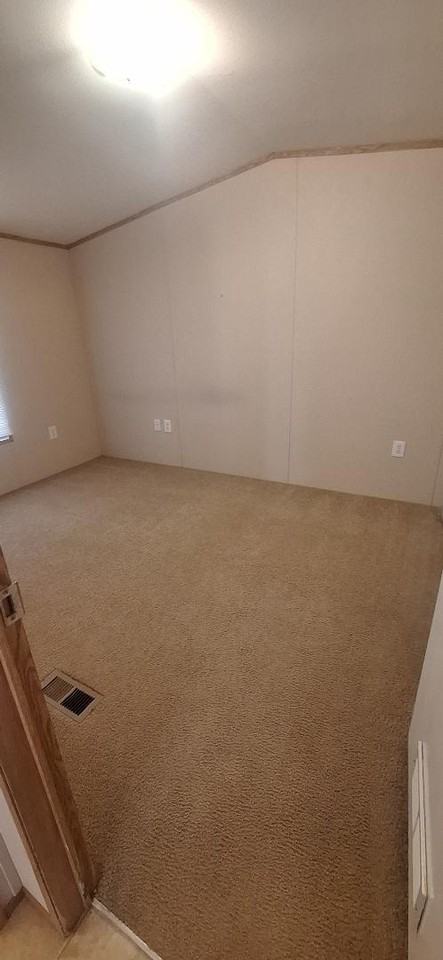 111 County Road 6037 - Photo 5 of 9