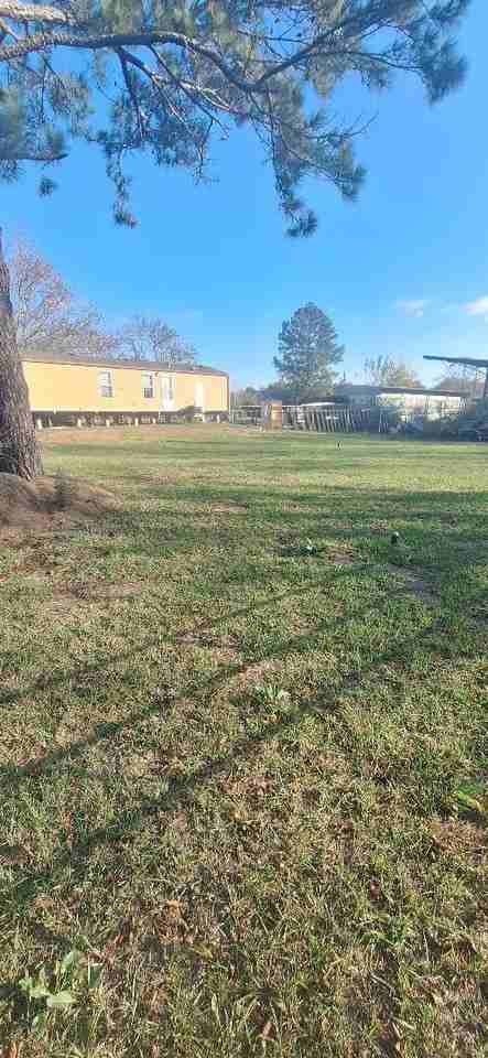 111 County Road 6037 - Photo 6 of 9