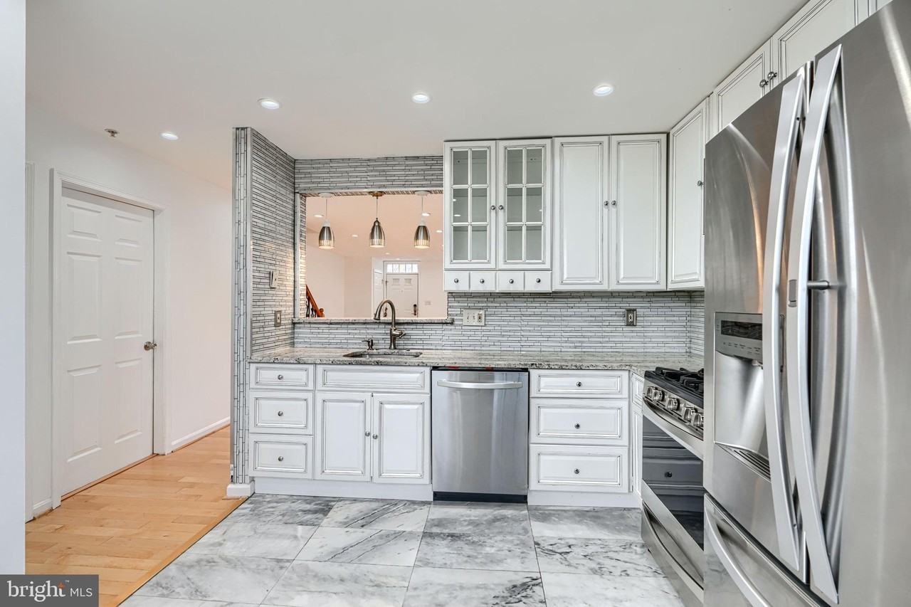 703 George St - Photo 7 of 27