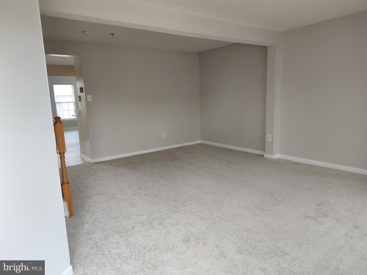 5032 Finsbury Rd - Photo 5 of 34