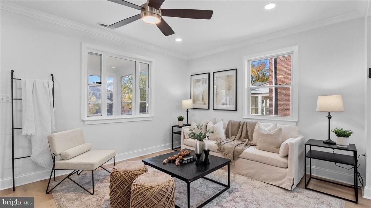 2529 Liberty Pkwy - Photo 5 of 33