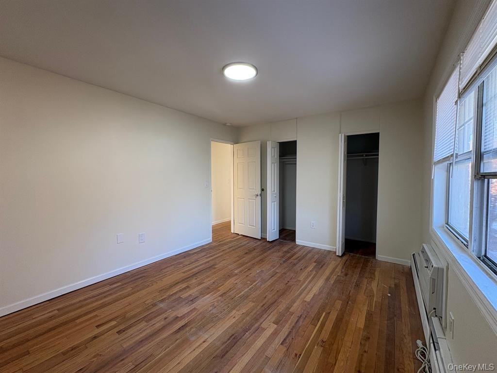 2103 Barclay Mnr - Photo 7 of 7