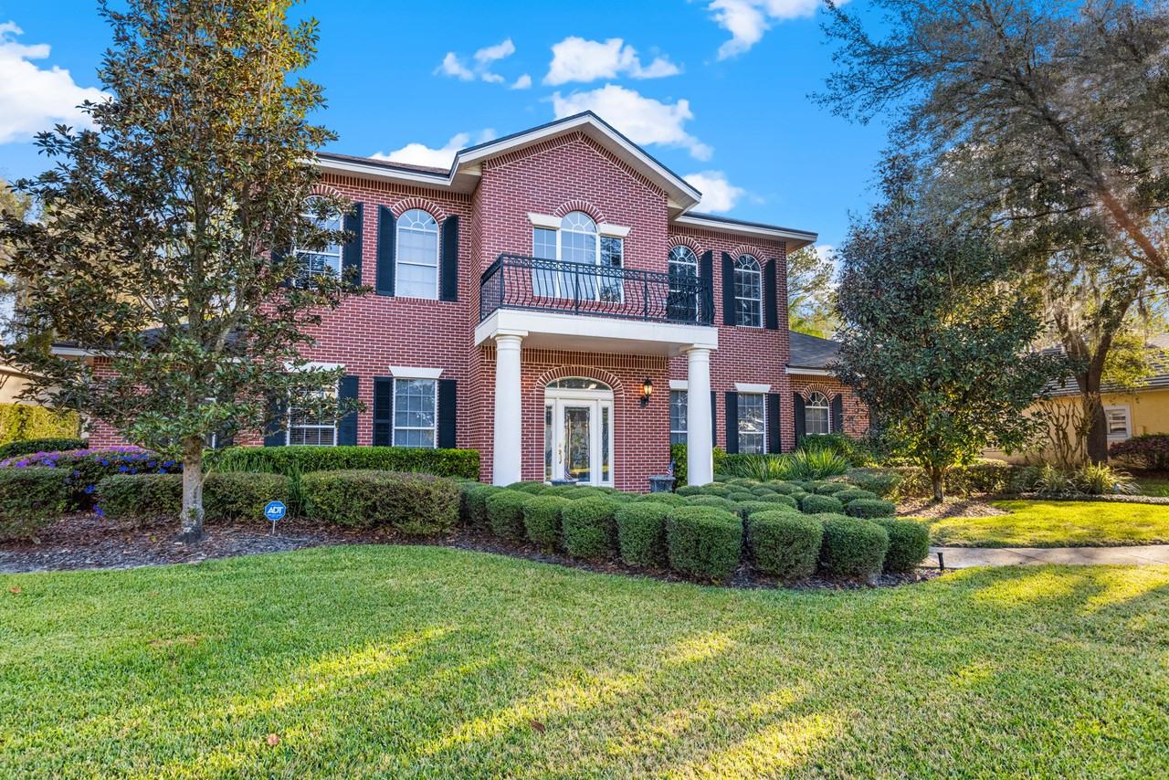 6445 Renwick Cir - Photo 4 of 50