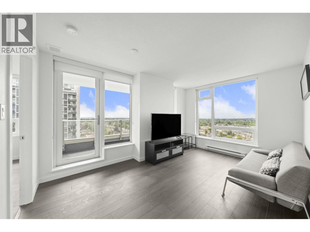 5515 Boundary Road #1709 - Photo 3 of 20