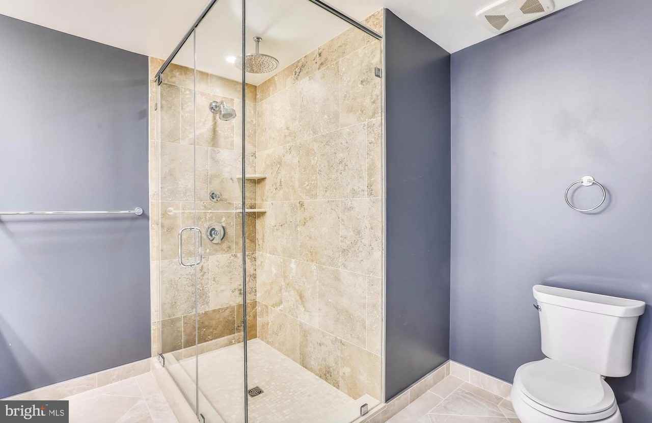 4915 Hampden Ln Unit 101 #101 - Photo 7 of 13