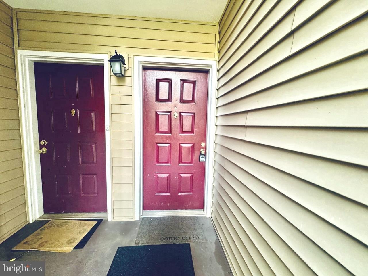 18237 Swiss Cir Apt 1-31 #1-31 - Photo 7 of 22