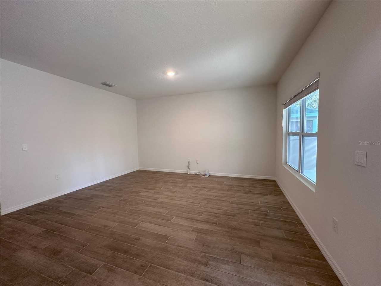 8273 Sw 60th Rd - Photo 4 of 13