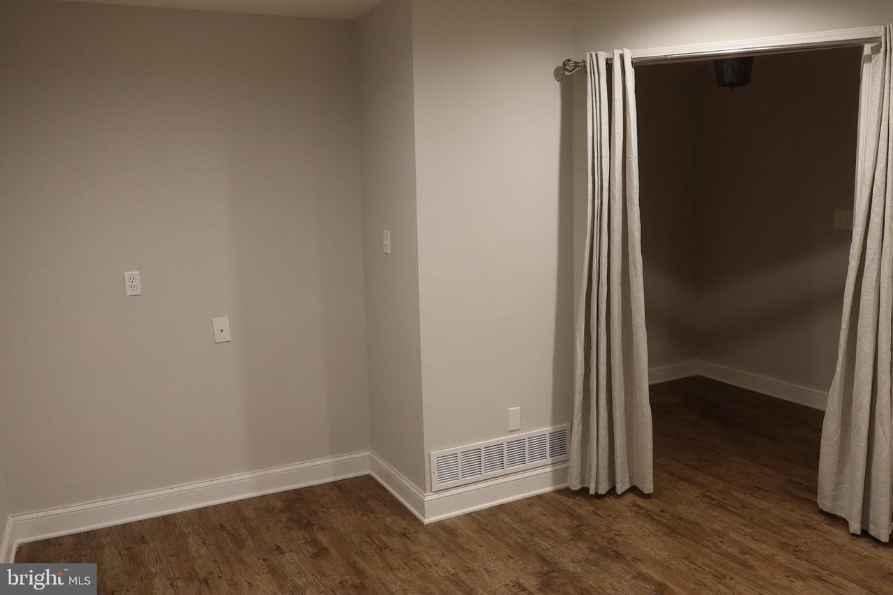 13 Tulip Ct - Photo 4 of 24