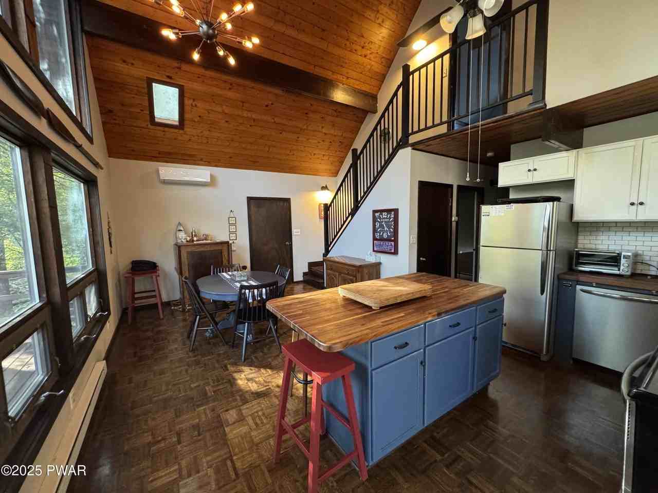 56 Brookfield Rd - Photo 3 of 14