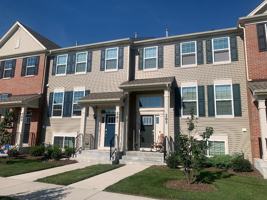 featured image of 285 Lakeshore Dr