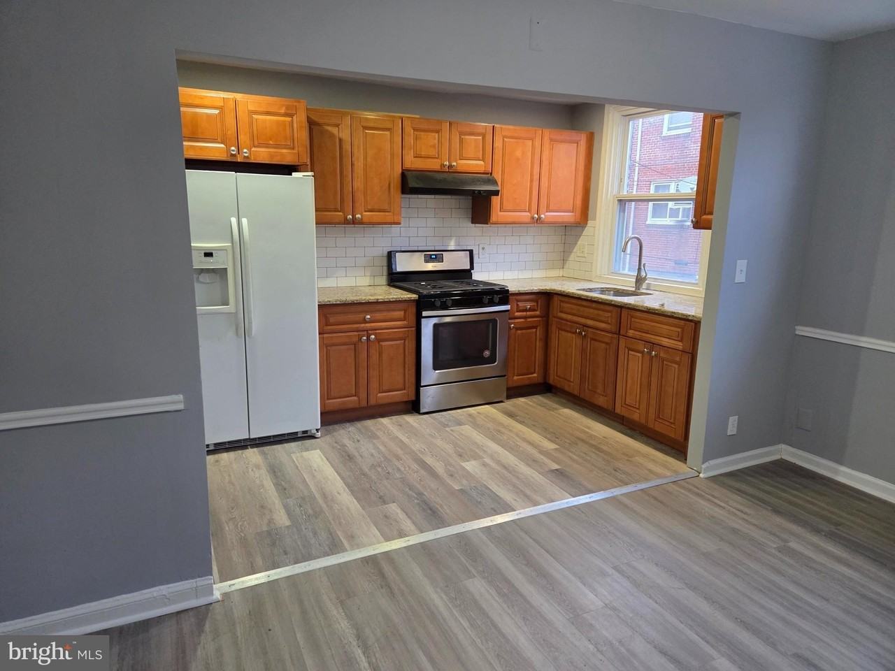 1313 Wells St - Photo 4 of 13