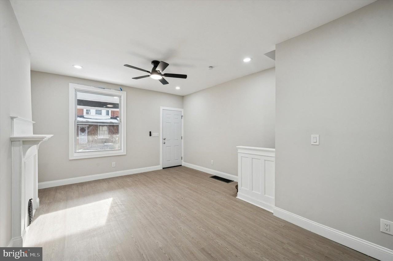 2165 Conlyn St - Photo 5 of 19