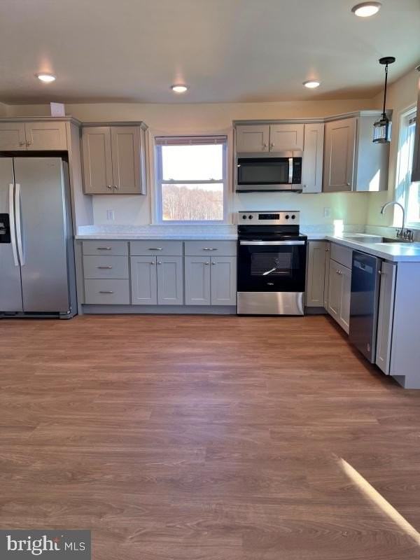 565 Bacon Rd - Photo 3 of 18