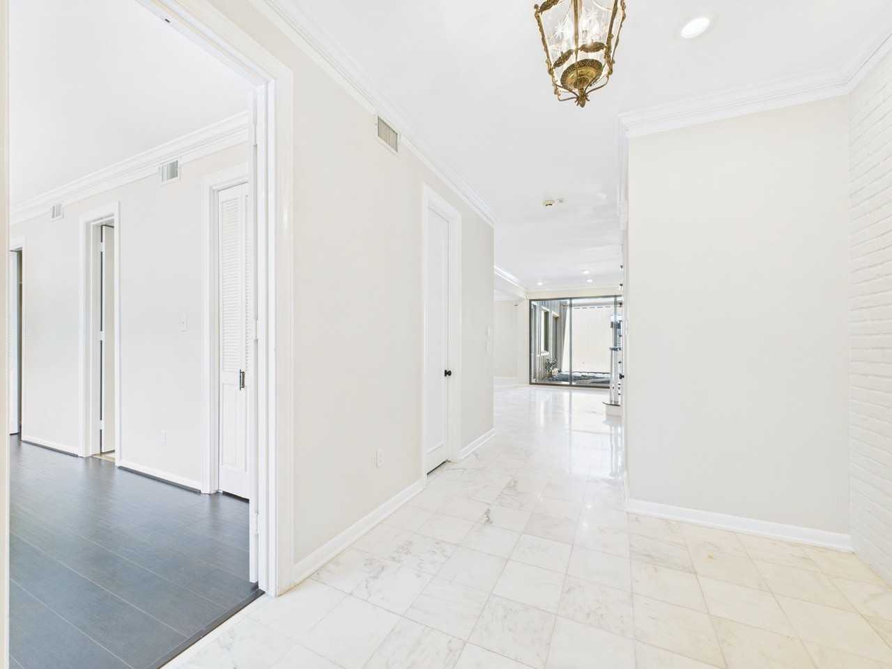 7608 Del Monte Dr - Photo 4 of 47