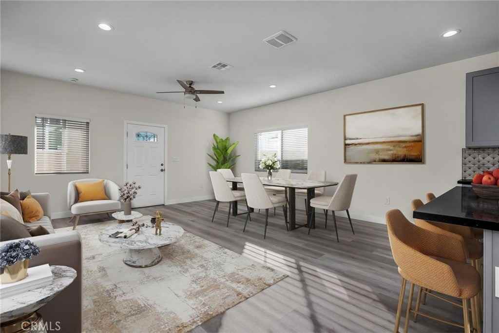 1509 W 87th St - Photo 2 of 14