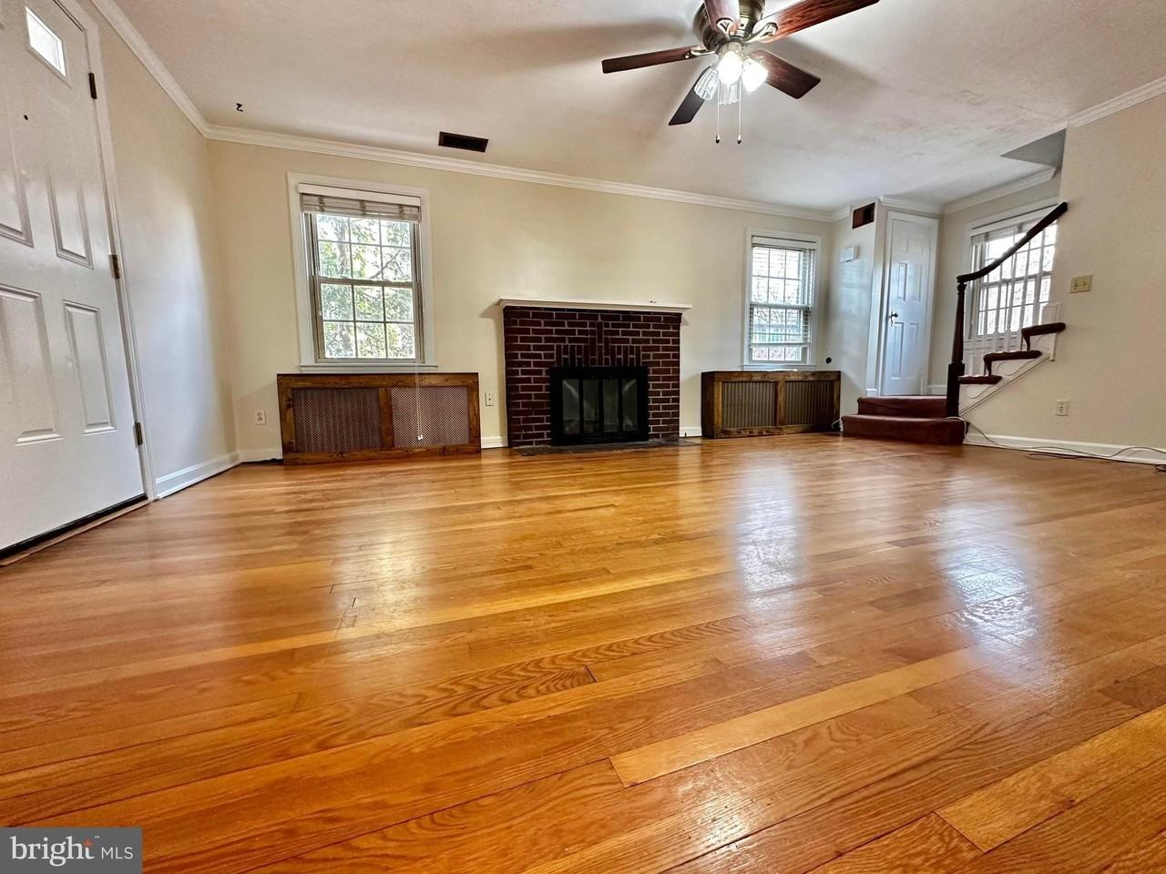 2701 13th St S - Photo 3 of 30