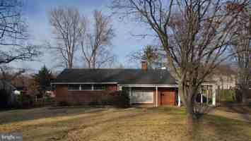 featured image of 7305 Charlotte St