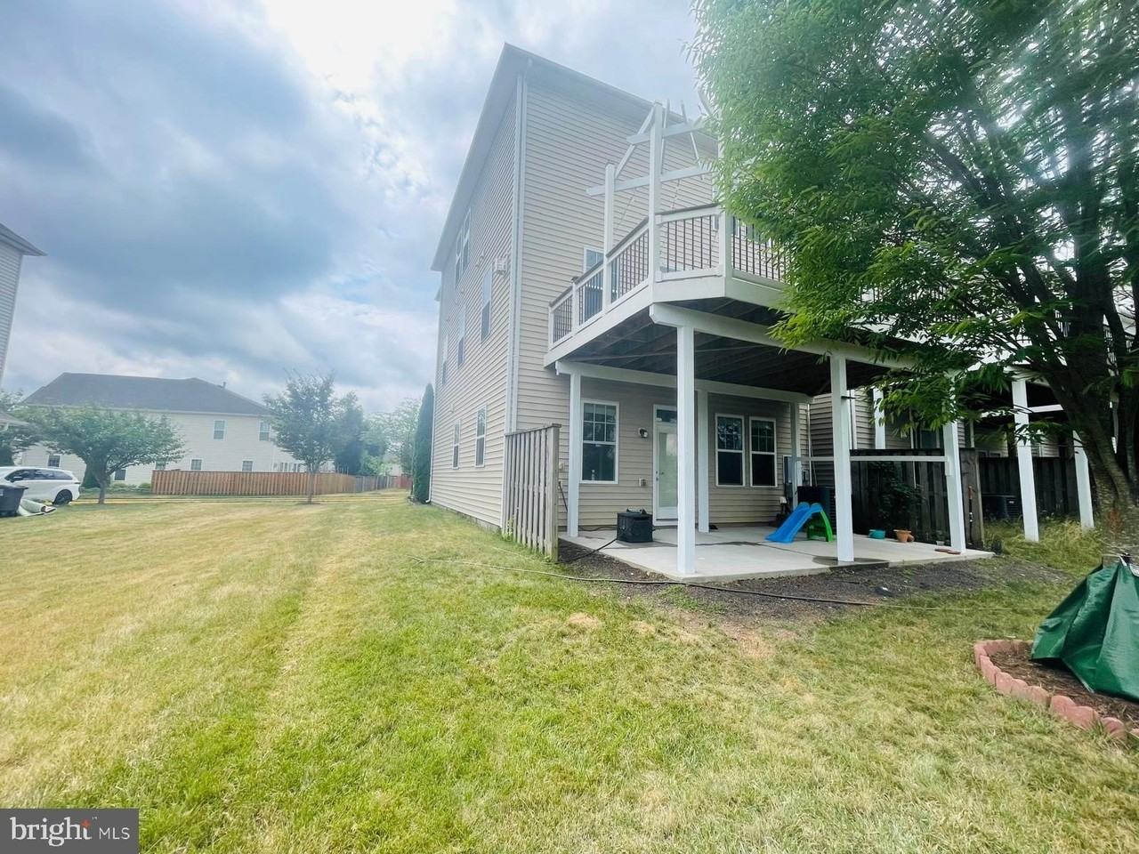 24677 Capecastle Ter - Photo 2 of 33