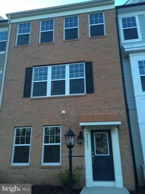 25631 Pleasant Valley Rd - Photo 2 of 18