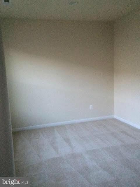 25631 Pleasant Valley Rd - Photo 4 of 18