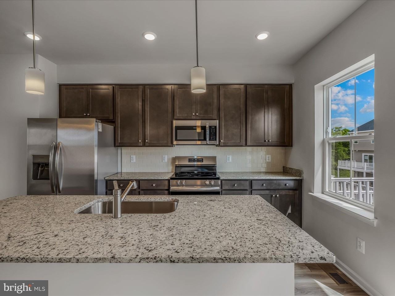 1230 Cedar Valley Rd - Photo 4 of 29