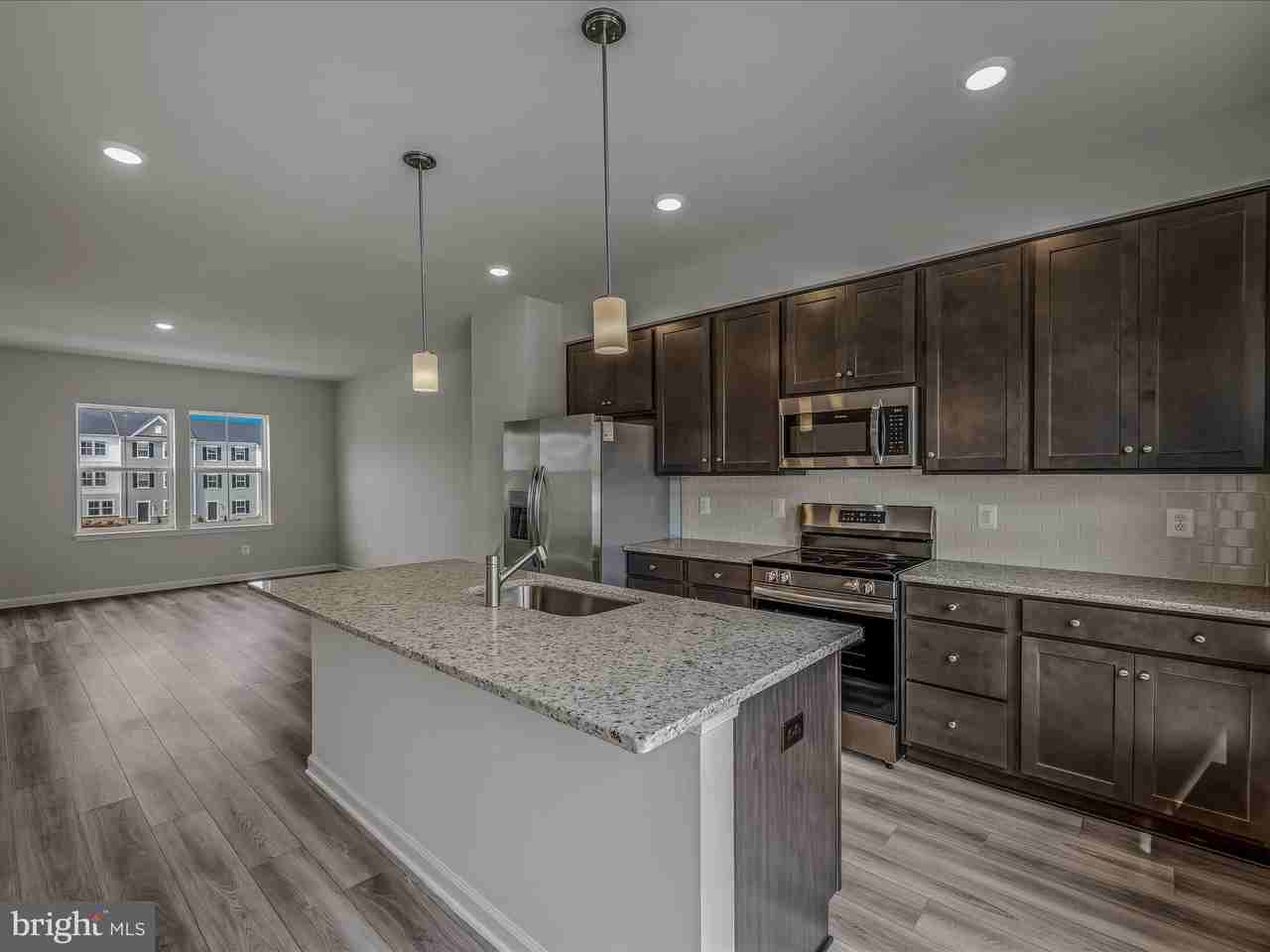 1230 Cedar Valley Rd - Photo 5 of 29