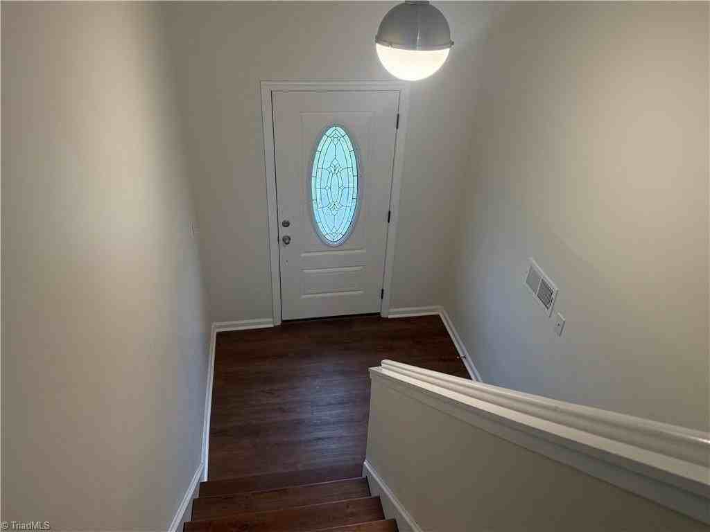 4501 Thomasville Rd - Photo 5 of 23