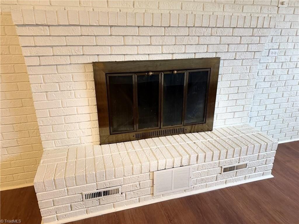 4501 Thomasville Rd - Photo 4 of 28