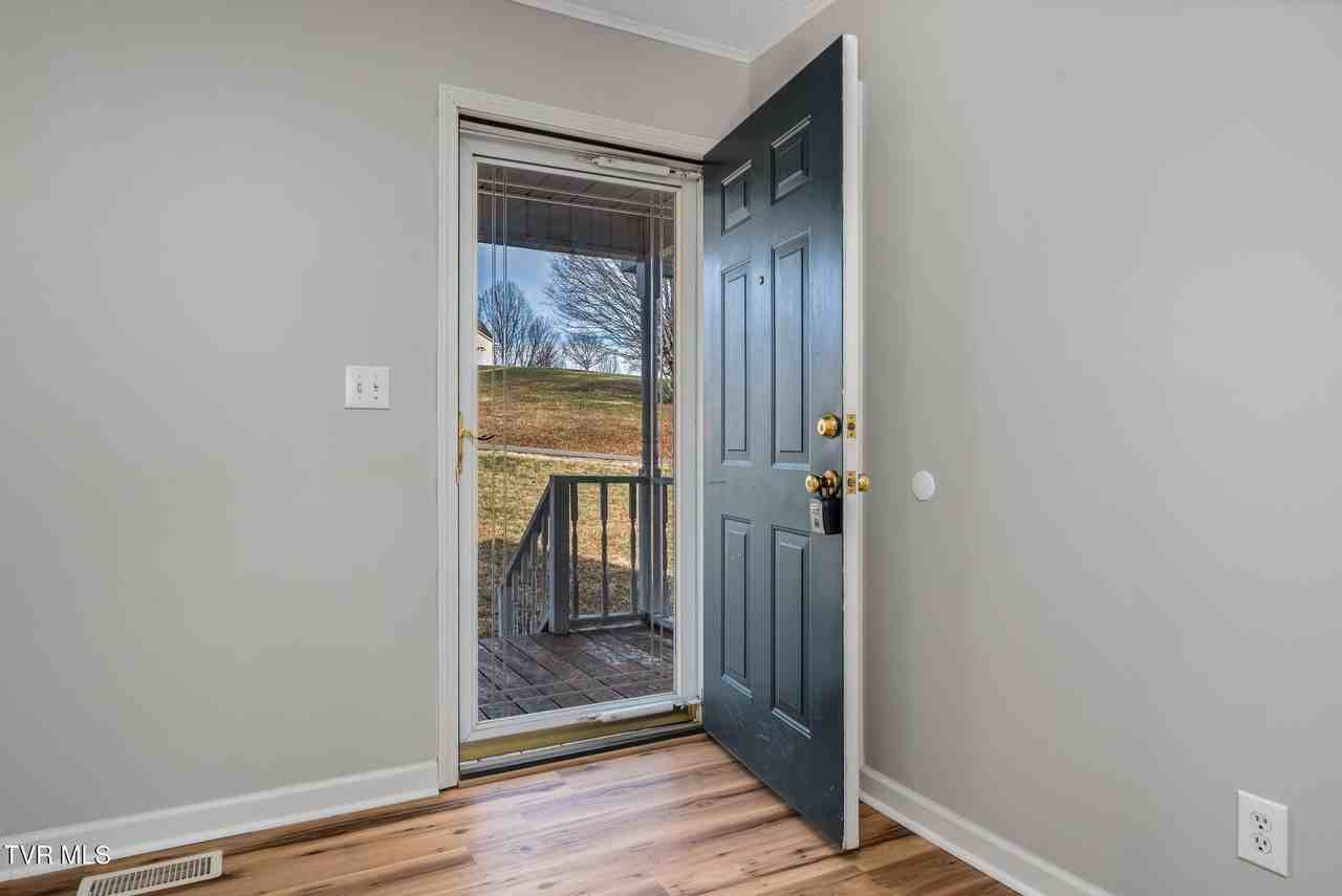 133 Paynetown Rd - Photo 6 of 50