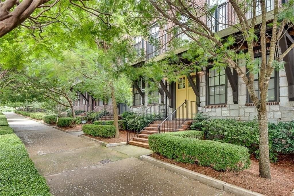 345 Glen Iris Dr Ne Unit 3 #3 - Photo 2 of 50