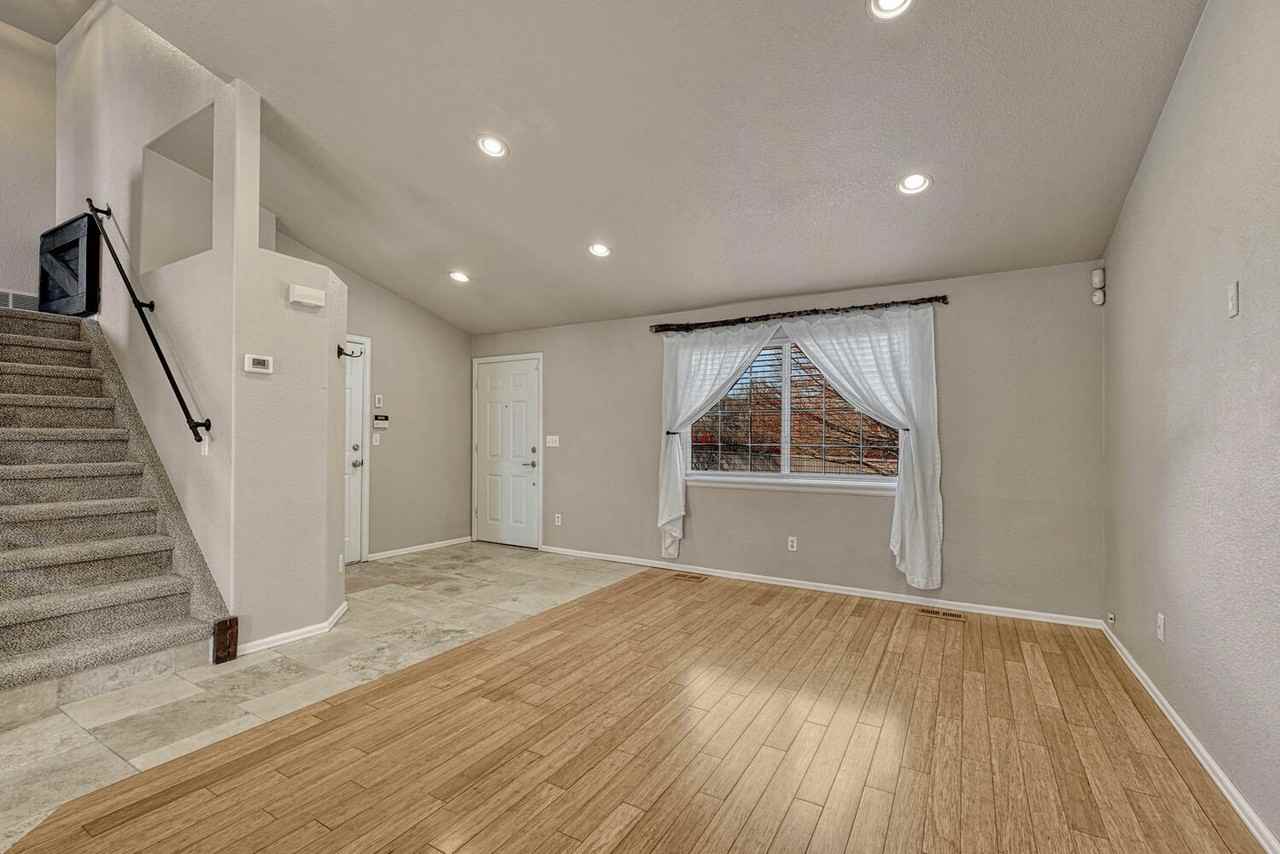 12724 Henson Creek St - Photo 5 of 36