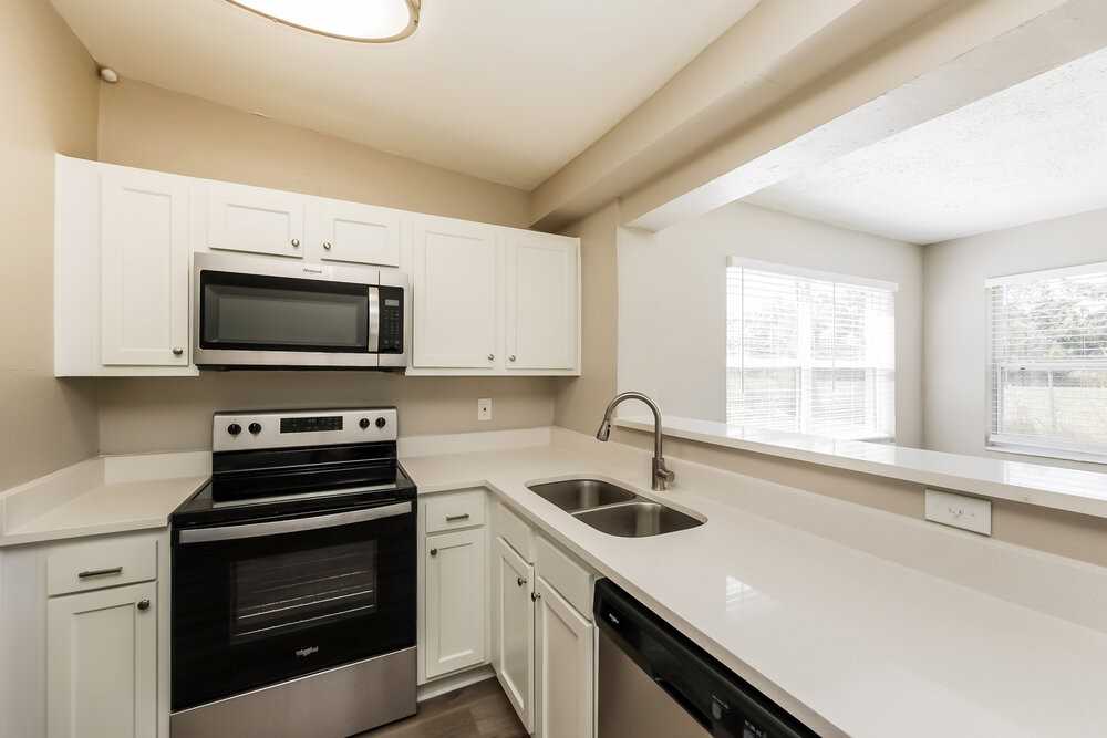 1412 Brookhill Dr - Photo 7 of 16