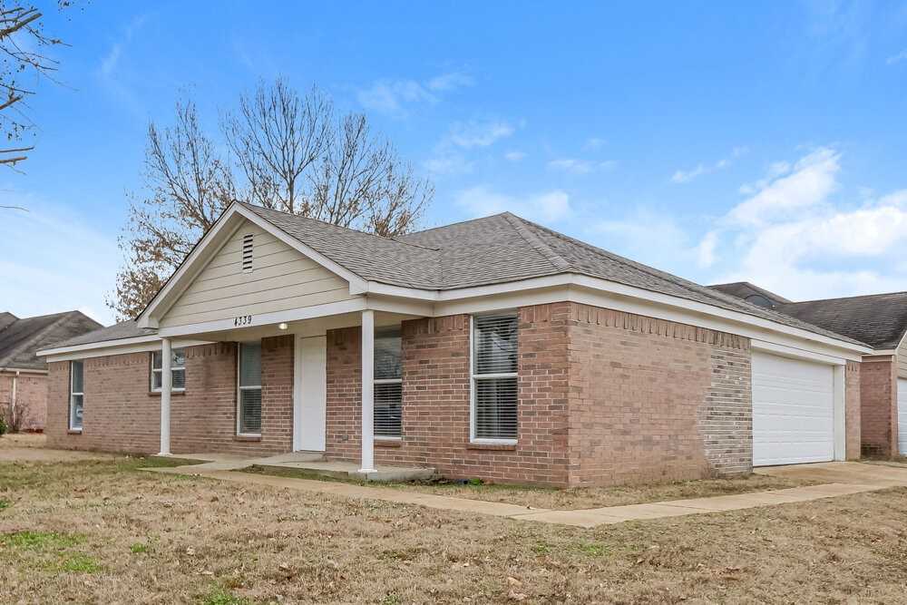 4339 Waverly Farms Rd - Photo 3 of 16