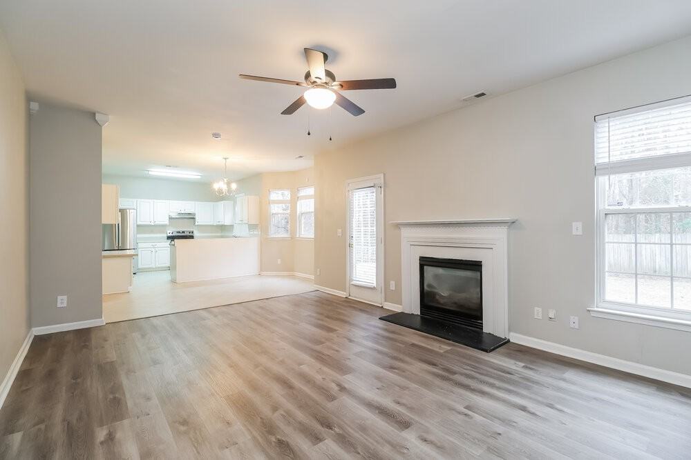 6136 Planters Wood Ln - Photo 6 of 17