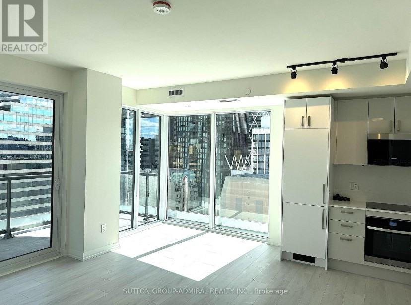 280 Dundas St W - Photo 7 of 14