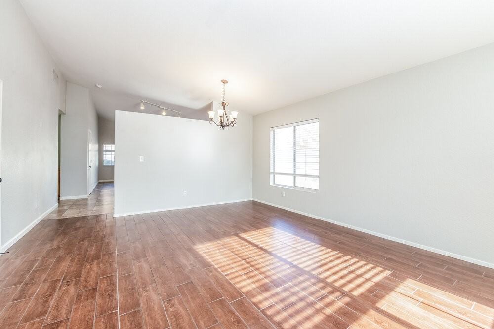 6333 Winter Valley Ct - Photo 3 of 16