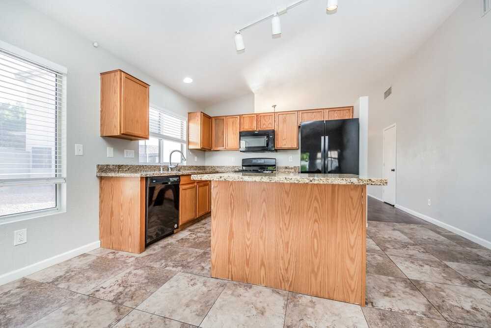 6333 Winter Valley Ct - Photo 6 of 16