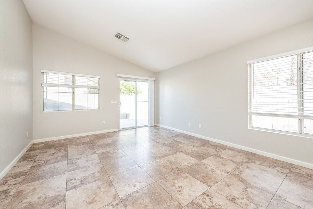 6333 Winter Valley Ct - Photo 7 of 16