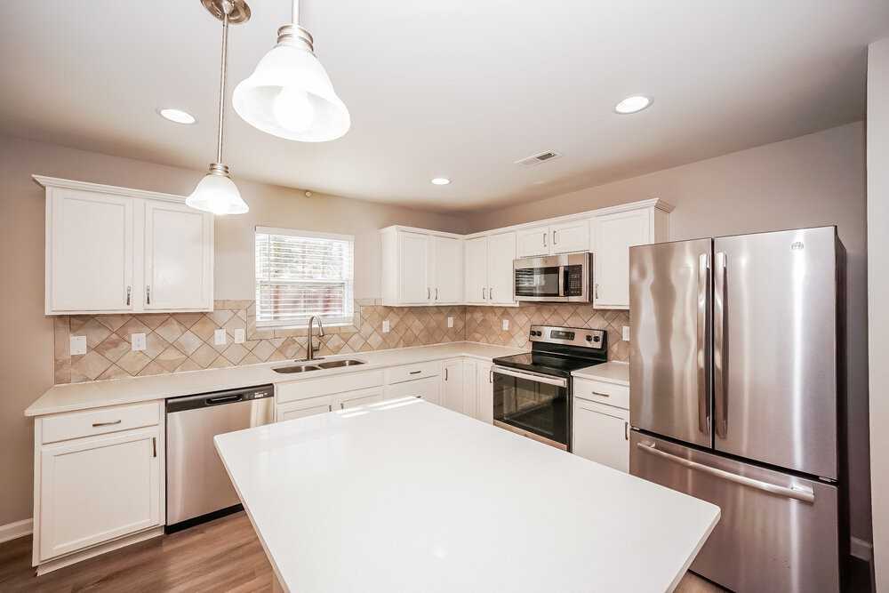 6416 Brumit Ln - Photo 7 of 16