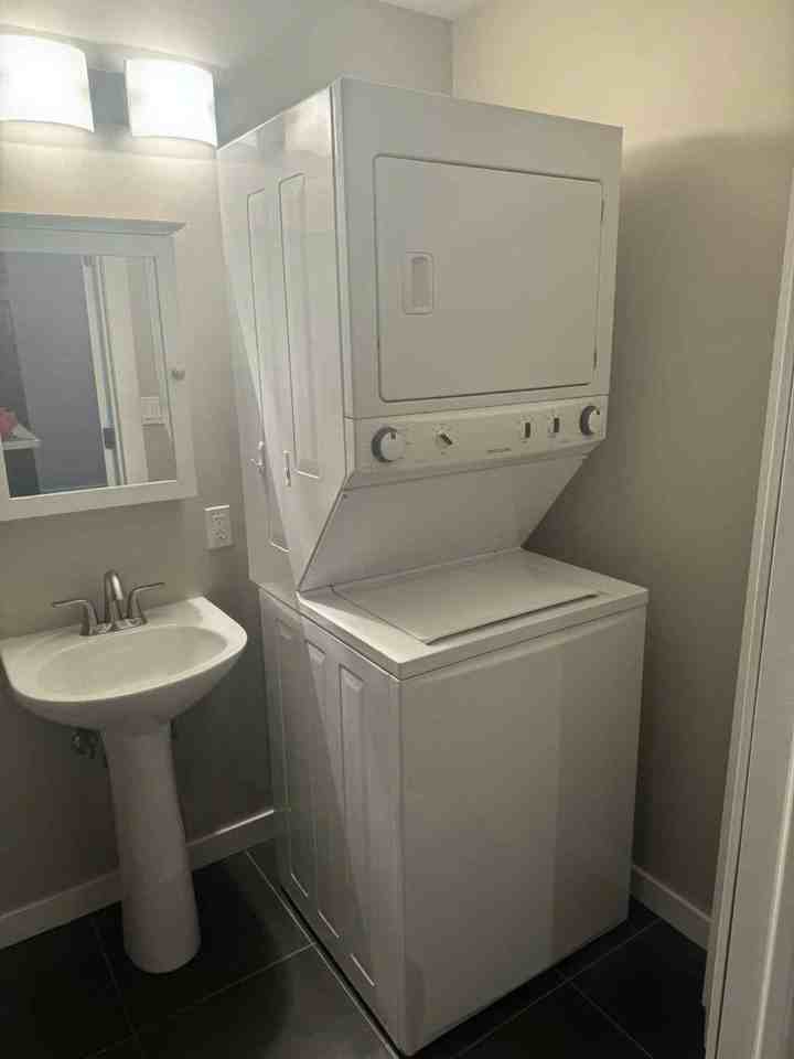 9747 221 Street Northwest - Photo 7 of 7