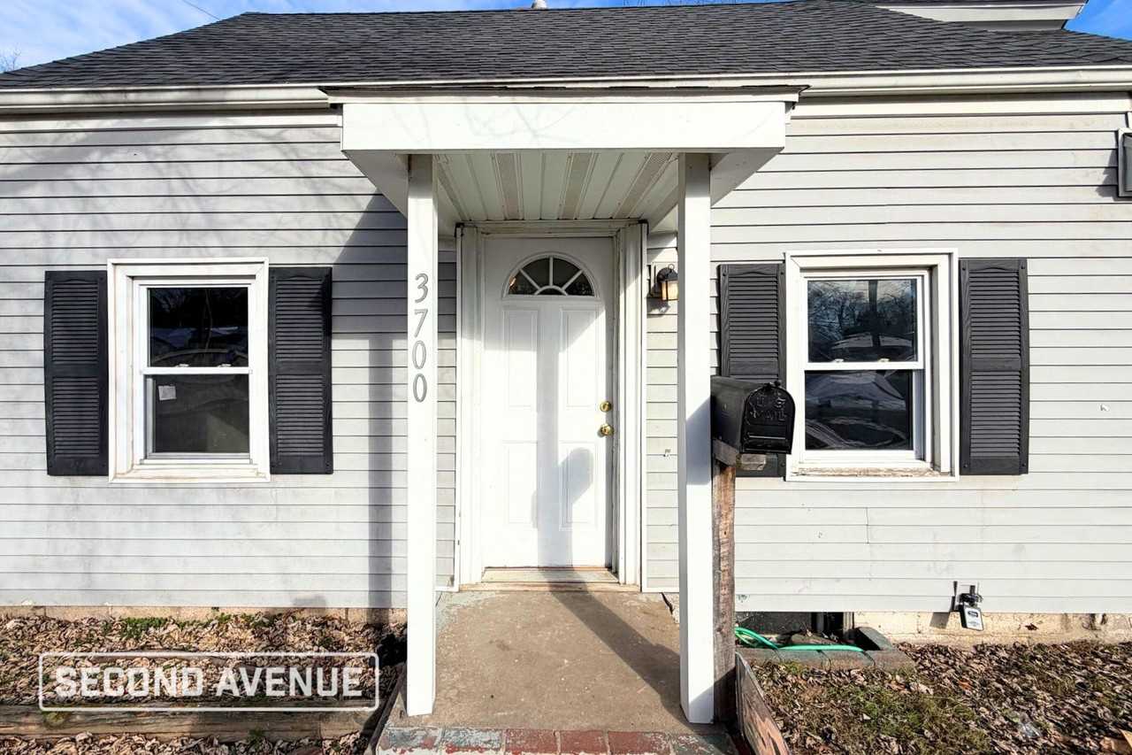 3700 Coronado Dr - Photo 2 of 19